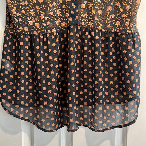 DR2 Medium shear bohemian top - Picture 8 of 10